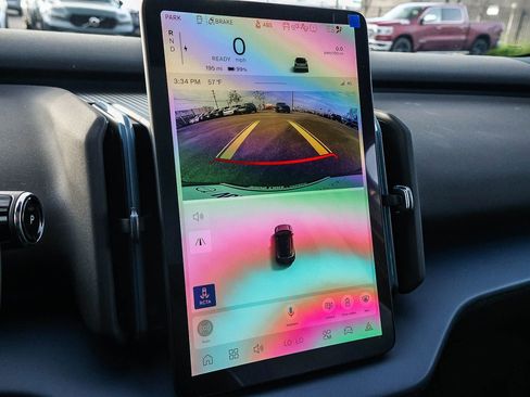 New 2026 Volvo EX30 Plus w/ Protection Package image 33