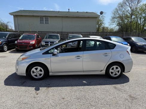 Used 2010 Toyota Prius Four image 4