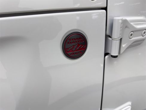 Used 2021 Jeep Gladiator Rubicon image 27