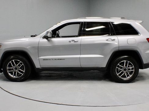 Used 2021 Jeep Grand Cherokee Limited AWD/4WD image 10