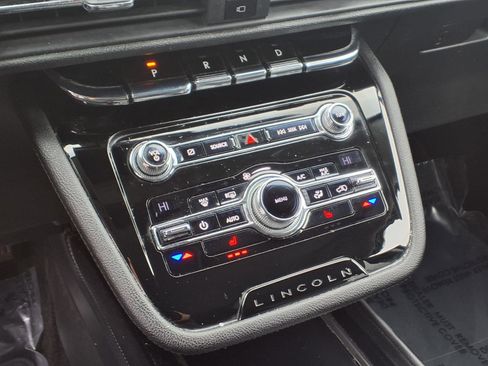 Certified 2020 Lincoln Corsair Standard image 23