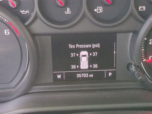 Used 2022 Chevrolet Silverado 1500 Custom image 12