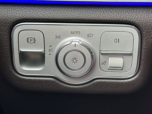 Used 2020 Mercedes-Benz GLE 350 image 32