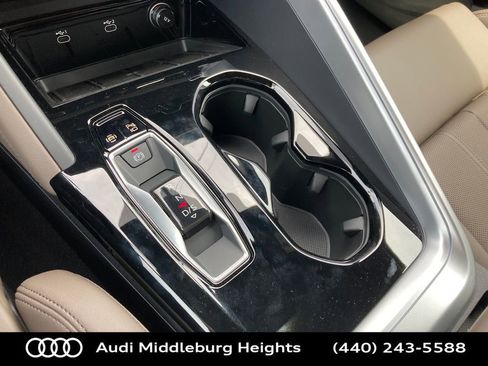 Used 2025 Audi Q5 Premium Plus w/ Premium Plus image 40