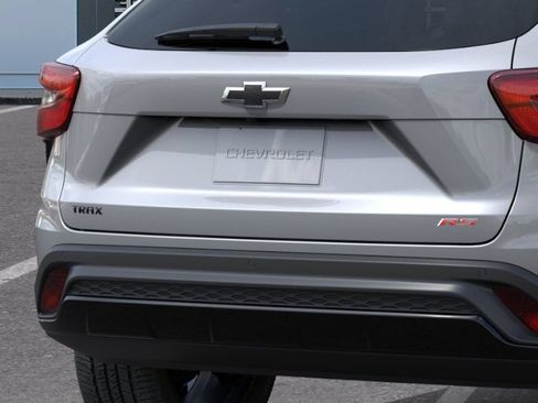 New 2026 Chevrolet Trax RS w/ Driver Confidence Package FWD image 14