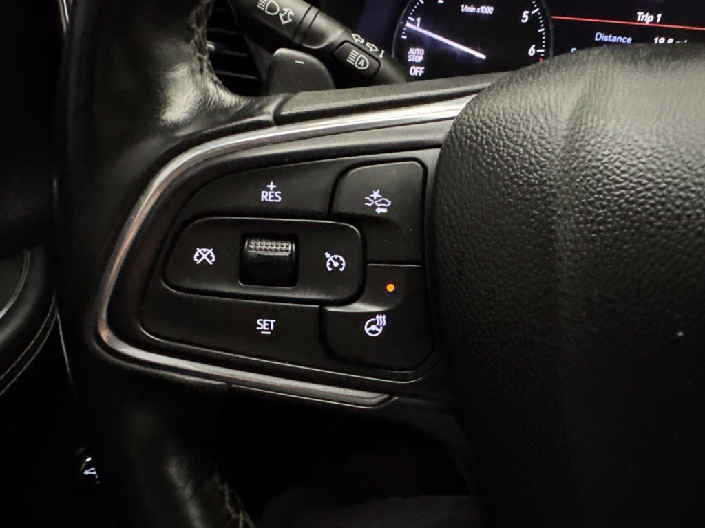Used 2021 Buick Envision Essence AWD/4WD image 34