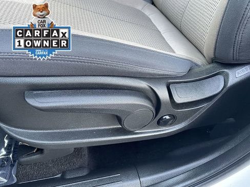 Used 2023 Hyundai Santa Fe SE image 22