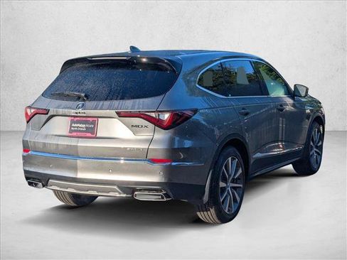 Certified 2025 Acura MDX SH-AWD w/ Technology Package image 2