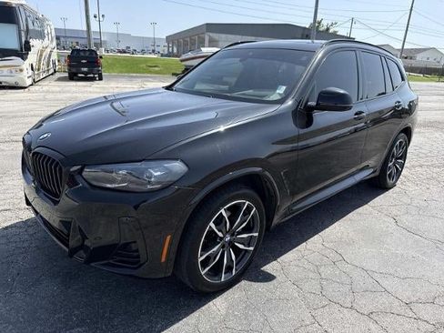 Used 2024 BMW X3 xDrive30i w/ Premium Package AWD/4WD image 3