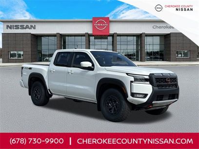 New 2025 Nissan Frontier PRO-4X w/ Pro Convenience Package