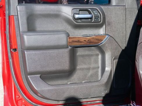 Used 2021 GMC Sierra 1500 SLT image 10