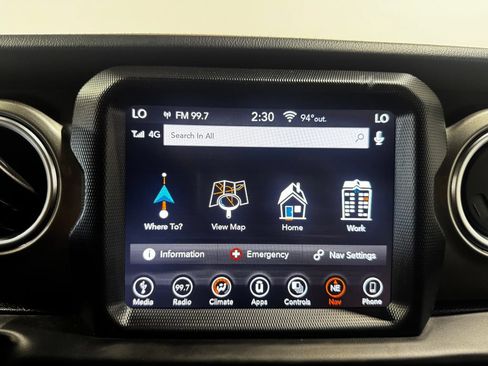 Used 2019 Jeep Wrangler Unlimited Sahara w/ Uconnect 4C Nav & Sound Group AWD/4WD image 41