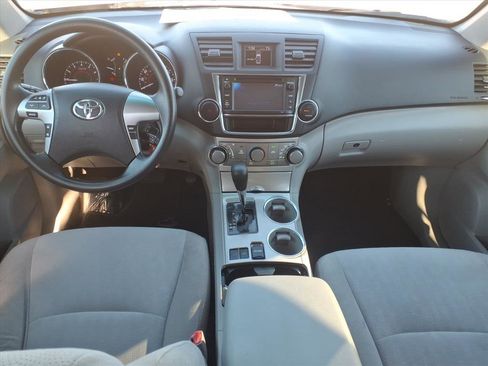 Used 2013 Toyota Highlander image 15