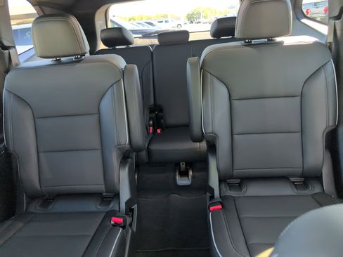 New 2026 Buick Enclave Preferred w/ Power Package image 27