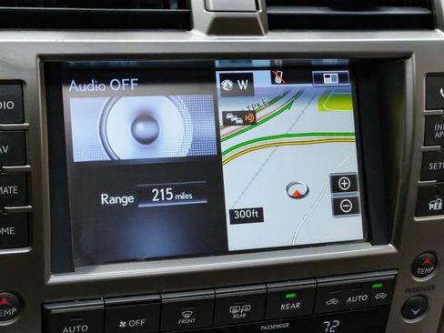 Used 2017 Lexus GX 460 image 38