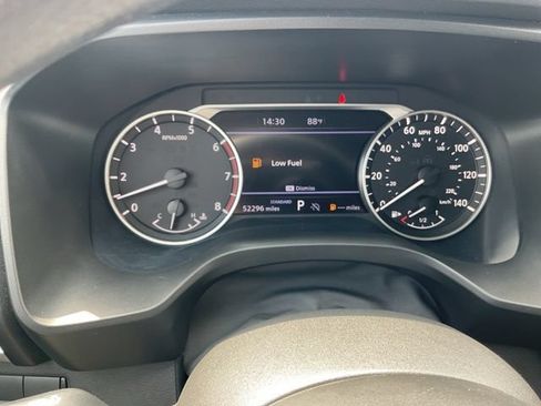 Used 2024 Nissan Rogue SV FWD image 26