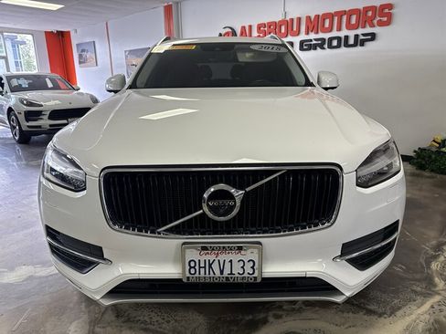 Used 2018 Volvo XC90 T6 Momentum w/ Convenience Package image 2