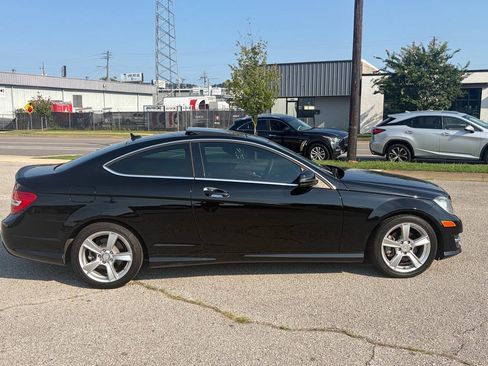 Used 2013 Mercedes-Benz C 250 Coupe image 3