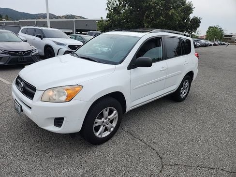 Used 2011 Toyota RAV4 2WD w/ Upgrade Value Pkg image 1