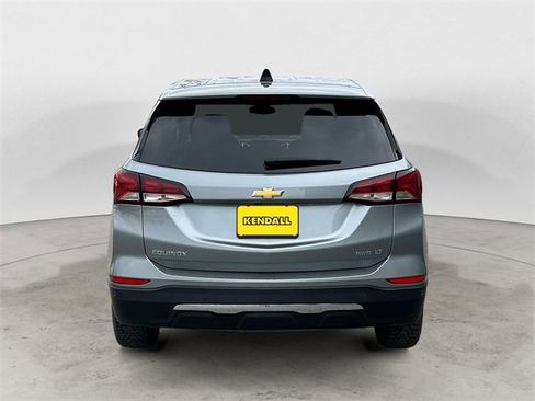 Used 2024 Chevrolet Equinox LT image 4