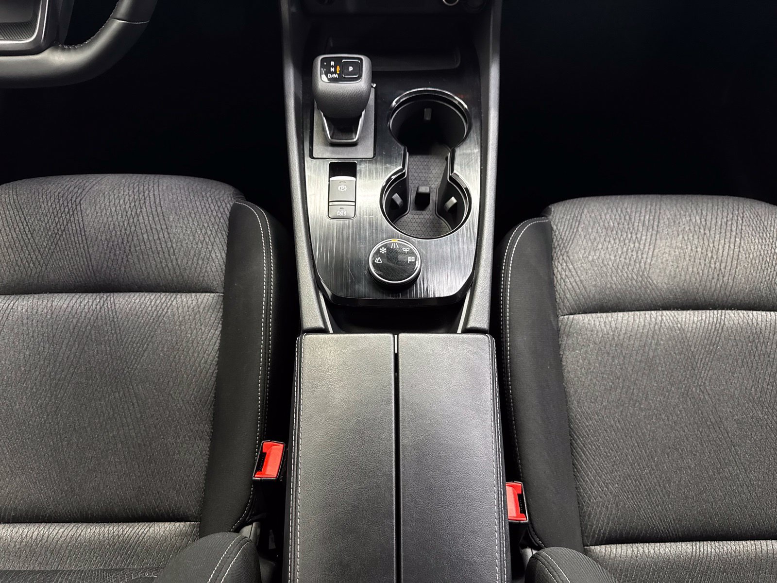 Certified 2025 Nissan Rogue SV AWD/4WD image 28