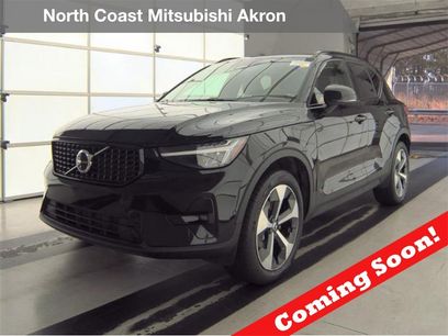 Used 2024 Volvo XC40 B5 Plus