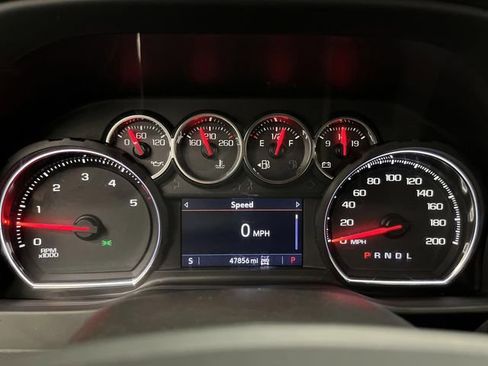 Used 2022 Chevrolet Silverado 2500 LT w/ Convenience Package image 17