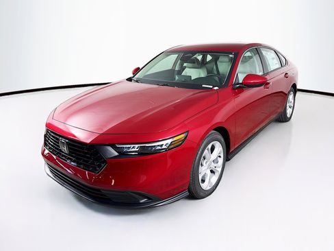 New 2025 Honda Accord LX image 4