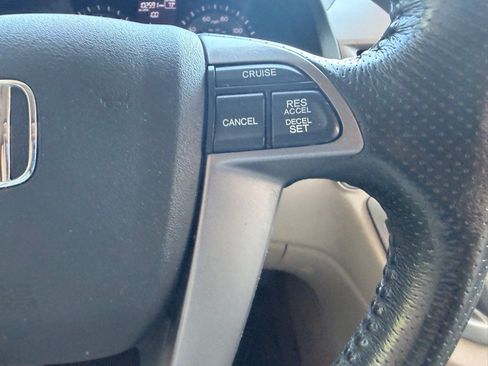 Used 2014 Honda Odyssey EX-L image 23