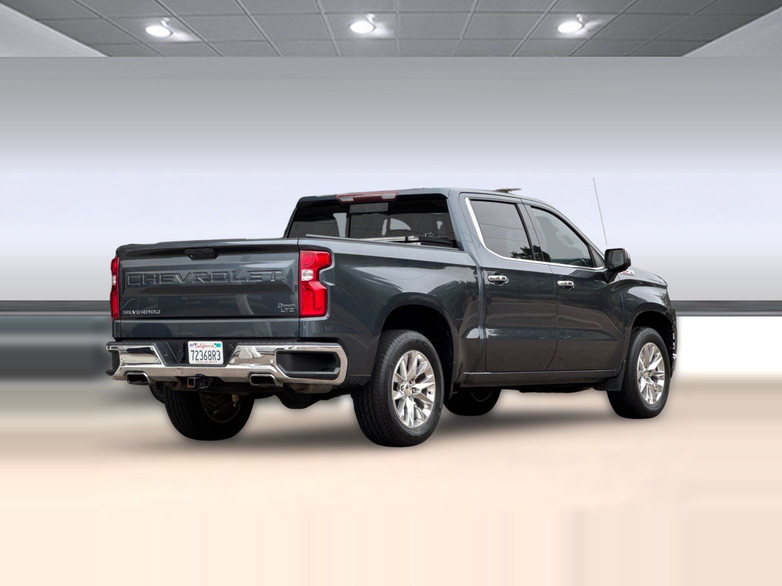 Used 2019 Chevrolet Silverado 1500 LTZ w/ LTZ Premium Package AWD/4WD image 9