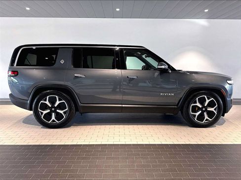 Used 2024 Rivian R1S Adventure Quad AWD/4WD image 11