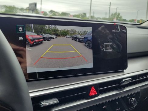 New 2026 Kia Sorento LX FWD image 31