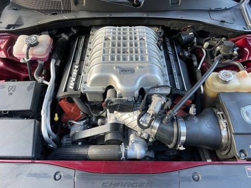 Used 2020 Dodge Charger SRT Hellcat image 38