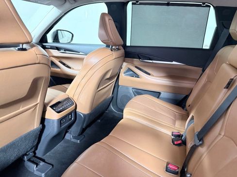 Used 2023 INFINITI QX60 Sensory w/ Cargo Package image 22