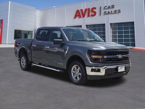 Used 2025 Ford F150 XLT w/ Equipment Group 301A Standard AWD/4WD image 3