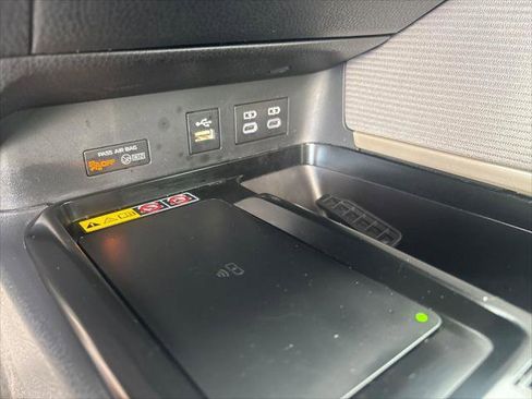 Certified 2025 Toyota Camry SE image 26