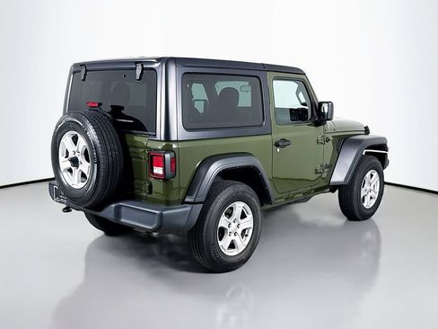 Used 2022 Jeep Wrangler Sport AWD/4WD image 5