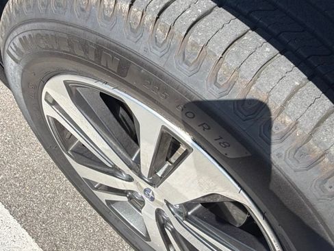 Used 2019 Subaru Outback 2.5i Limited AWD/4WD image 4