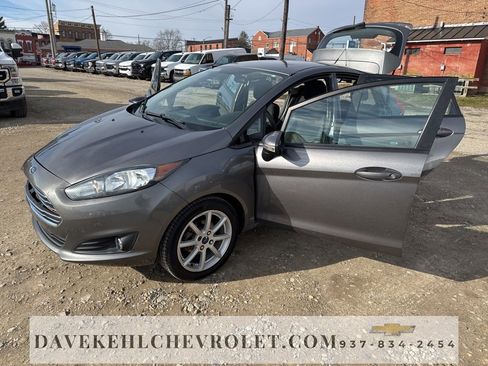 Used 2014 Ford Fiesta SE w/ Equipment Group 201B image 23