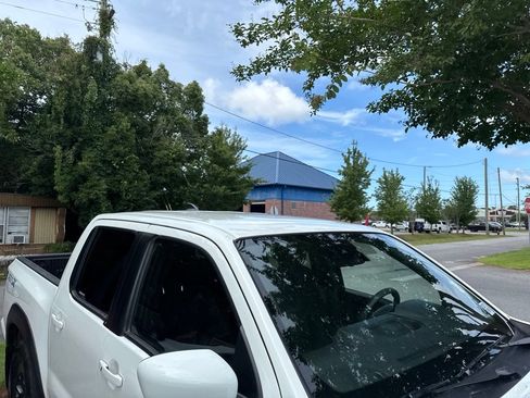 Used 2026 Nissan Frontier Pro-X w/ Pro-X Convenience Package RWD image 5