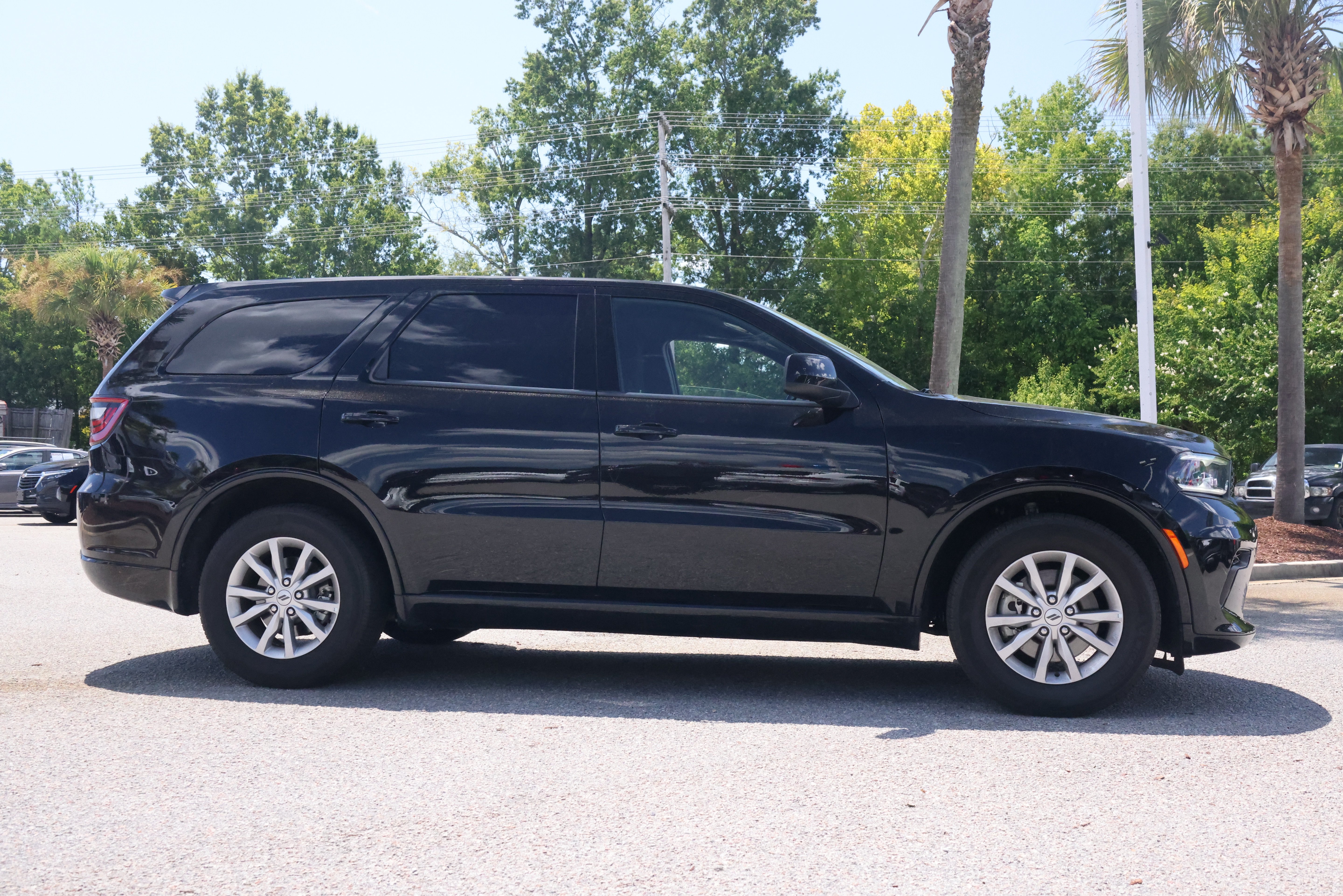Used 2025 Dodge Durango GT RWD image 6