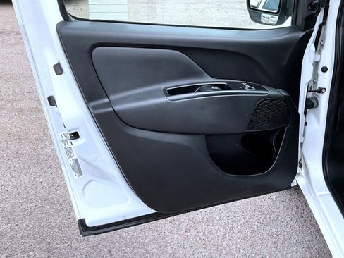 Used 2016 RAM ProMaster City Tradesman w/ Rear Back-up Camera Group image 10