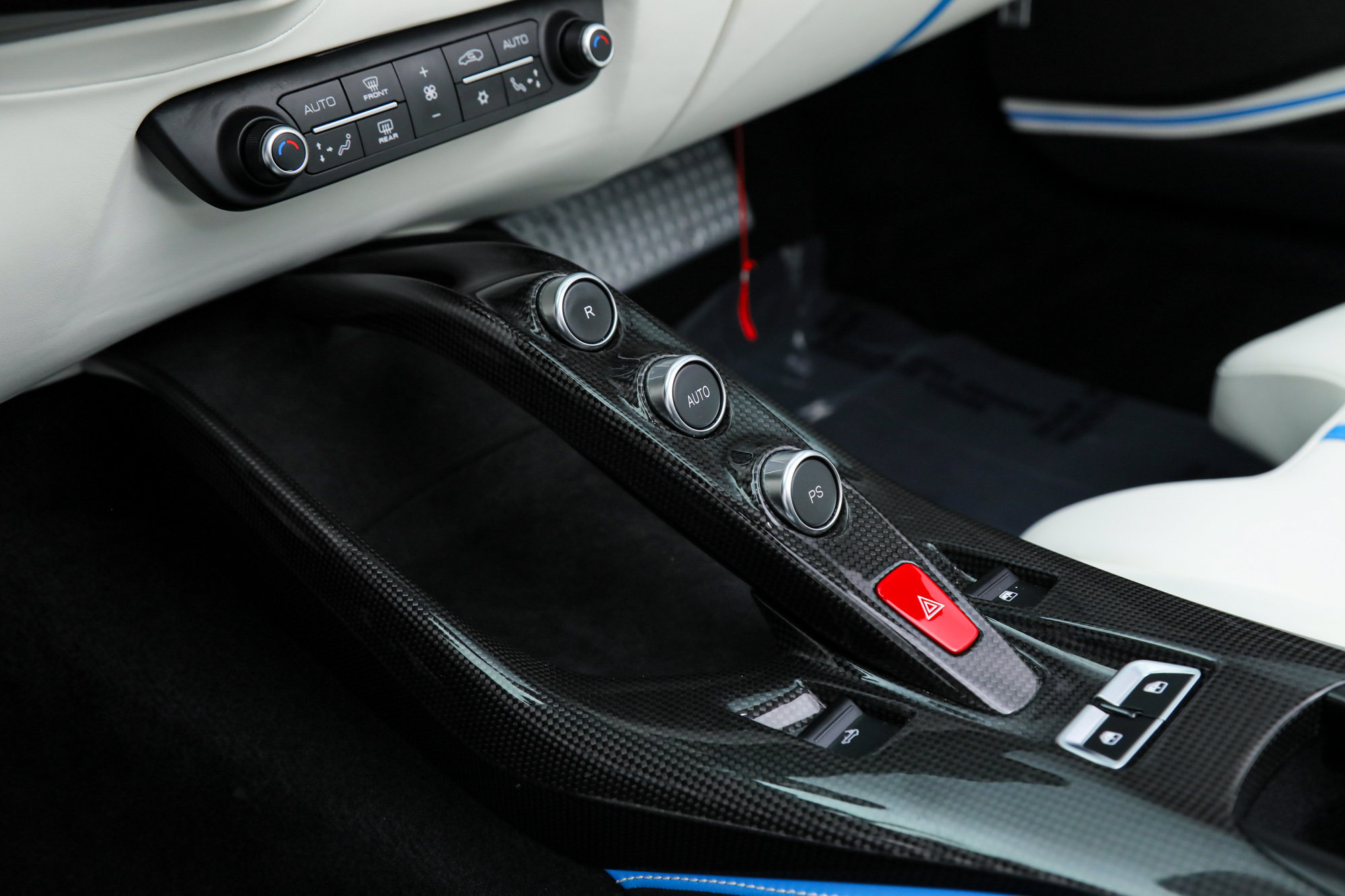 Certified 2023 Ferrari 812 GTS RWD image 32