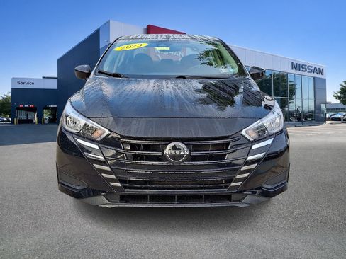 Used 2023 Nissan Versa SV FWD image 2
