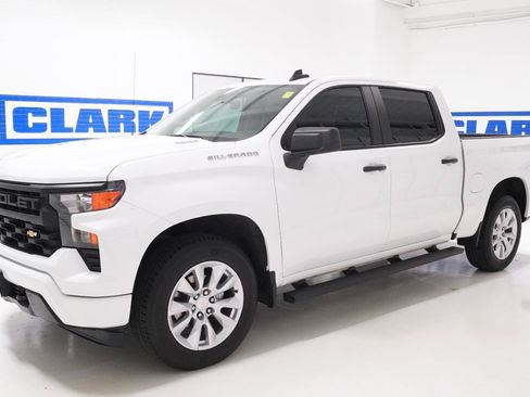 Used 2026 Chevrolet Silverado 1500 Custom RWD image 28