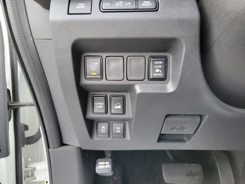 Used 2022 Nissan Frontier PRO-4X w/ Pro-4X Premium Package image 20