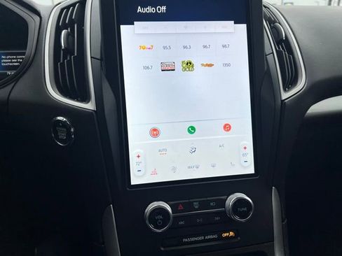 Used 2023 Ford Edge SEL w/ Convenience Package image 14