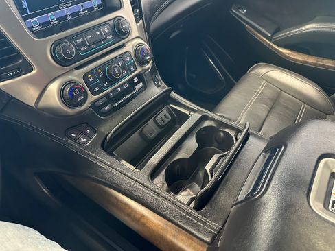 Used 2018 GMC Yukon XL Denali w/ Open Road Package AWD/4WD image 22