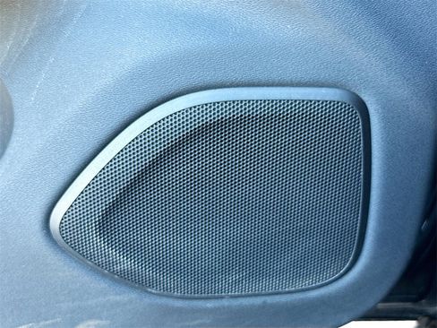 Used 2023 Volvo S60 B5 Plus image 20