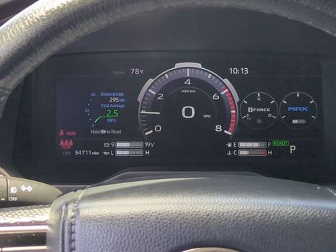 Used 2024 Toyota Tundra Limited AWD/4WD image 12